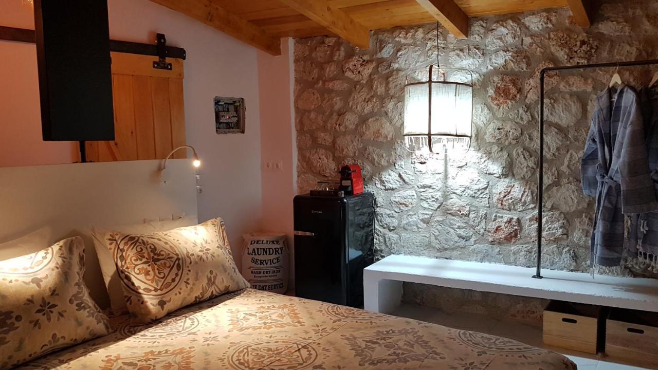 Luxury Villa Athina นิเกียนา ภายนอก รูปภาพ
